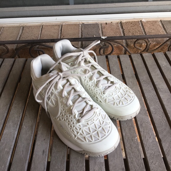 nike zoom cage 2 dragon